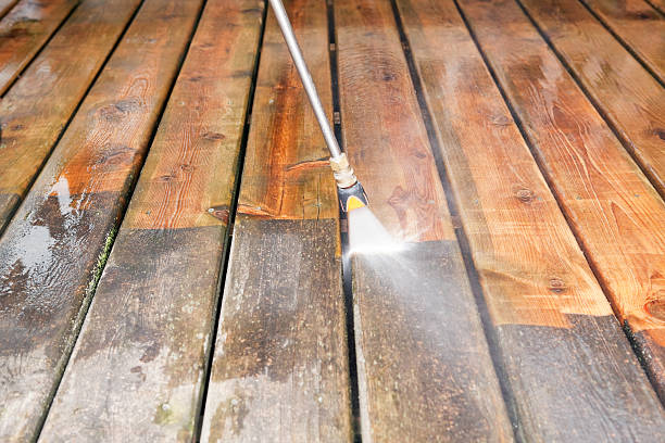 Professional Pressure Washing Services in Winchester, IL